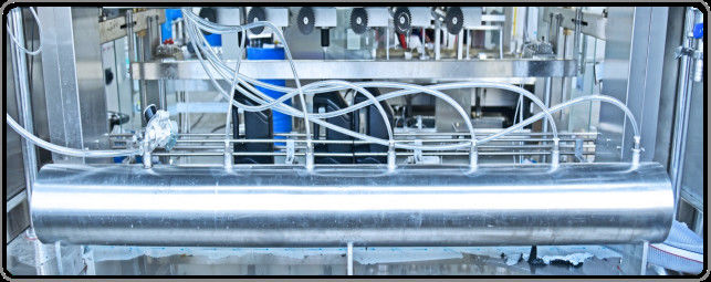 1-4L 21 Bpm Foaming Weighing Liquid Filling Machine Semi Automatic Bottle Filling Machine 2.0KW